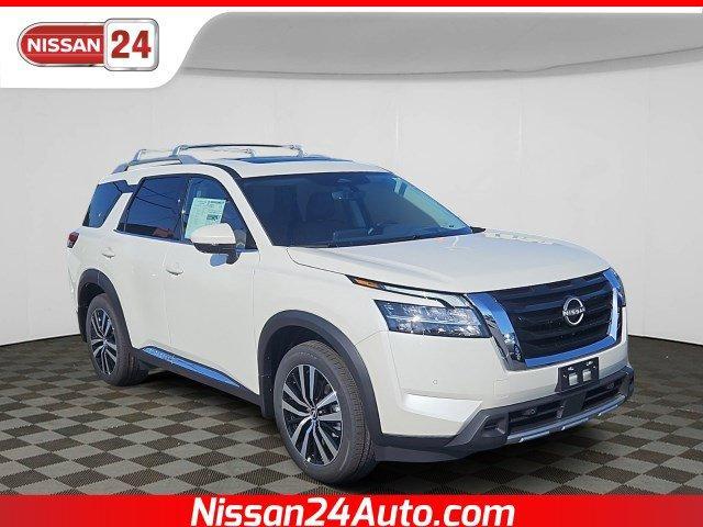 new 2024 Nissan Pathfinder car, priced at $45,395