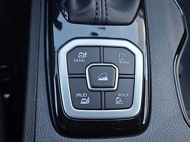 new 2026 Nissan Frontier car, priced at $41,250