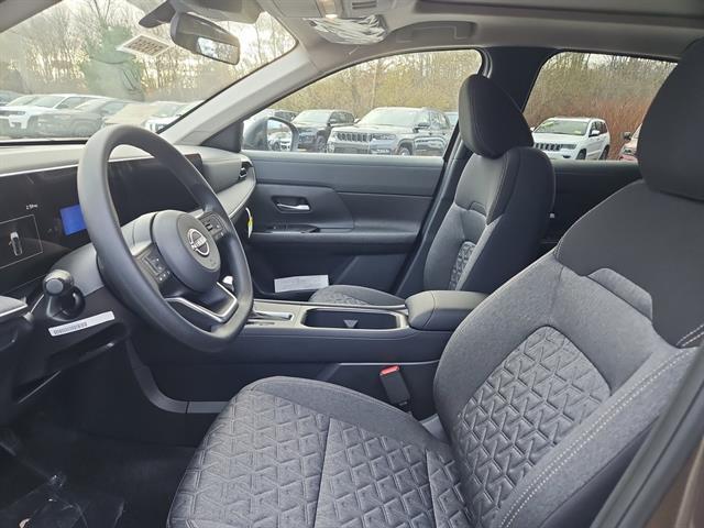 new 2026 Nissan Kicks car, priced at $27,899