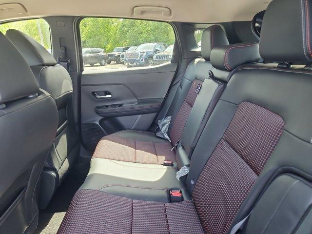 new 2025 Nissan Kicks car, priced at $29,294