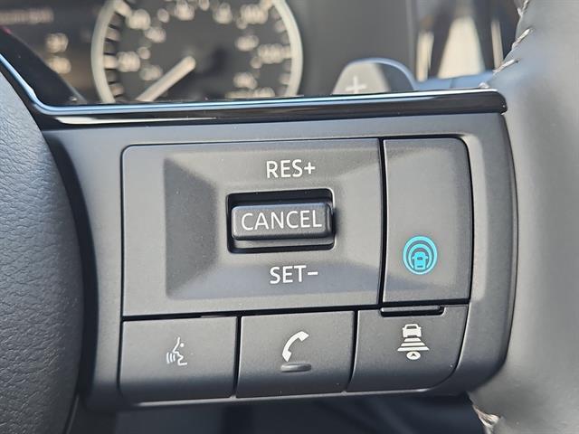 new 2025 Nissan Pathfinder car, priced at $43,818