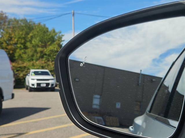 new 2025 Nissan Pathfinder car, priced at $43,818