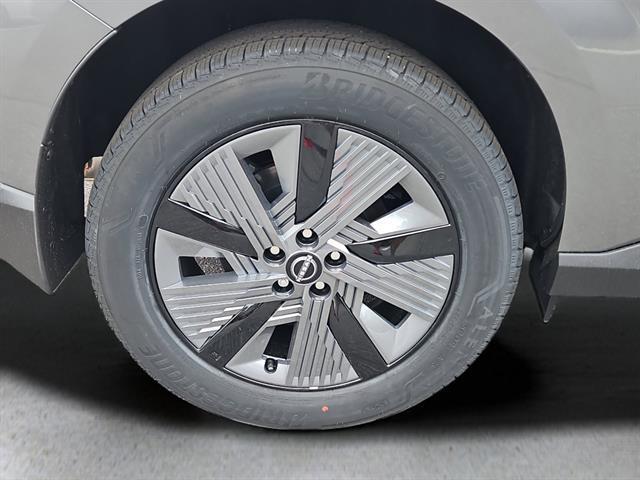 new 2025 Nissan Murano car, priced at $43,323