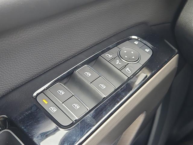 new 2025 Nissan Pathfinder car, priced at $49,431