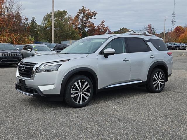 new 2025 Nissan Pathfinder car, priced at $49,431