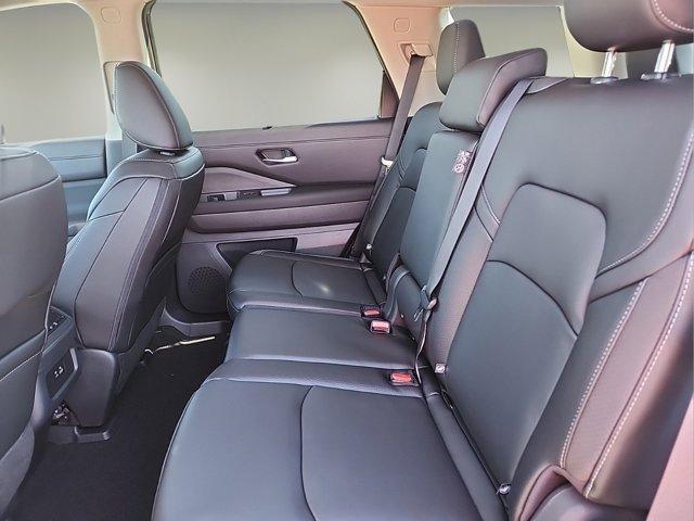 new 2025 Nissan Pathfinder car