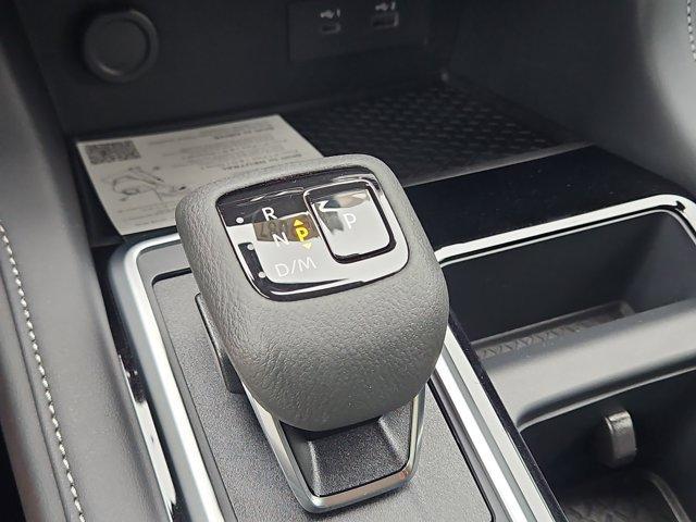 new 2025 Nissan Pathfinder car, priced at $39,398