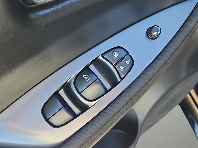 used 2022 Nissan Leaf car, priced at $13,420
