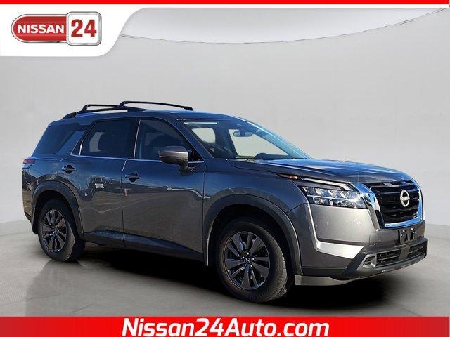 used 2022 Nissan Pathfinder car, priced at $26,924