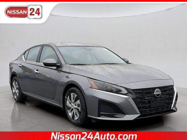 new 2025 Nissan Altima car, priced at $26,336