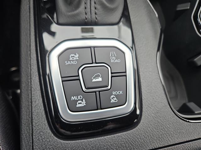 new 2026 Nissan Frontier car, priced at $40,850