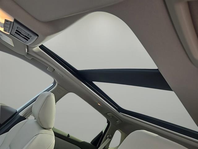 new 2025 Nissan Rogue car, priced at $33,029