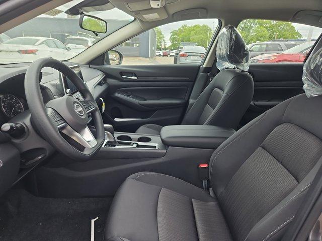 new 2025 Nissan Altima car, priced at $26,475
