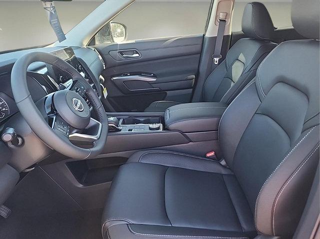 new 2025 Nissan Pathfinder car, priced at $42,183