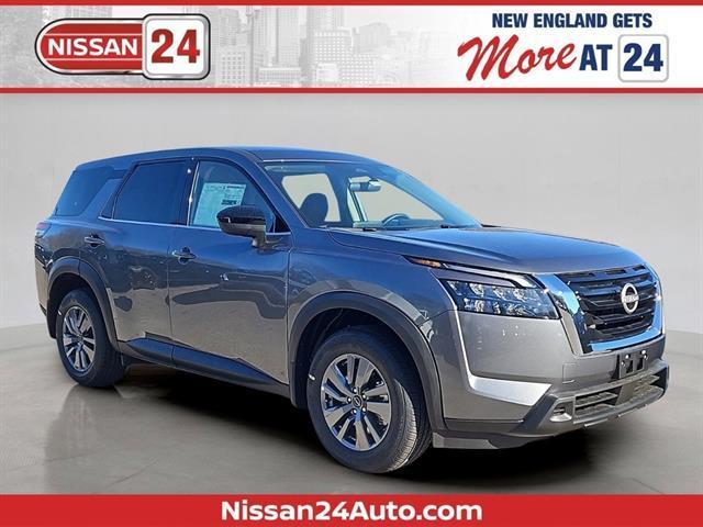 new 2025 Nissan Pathfinder car, priced at $40,360