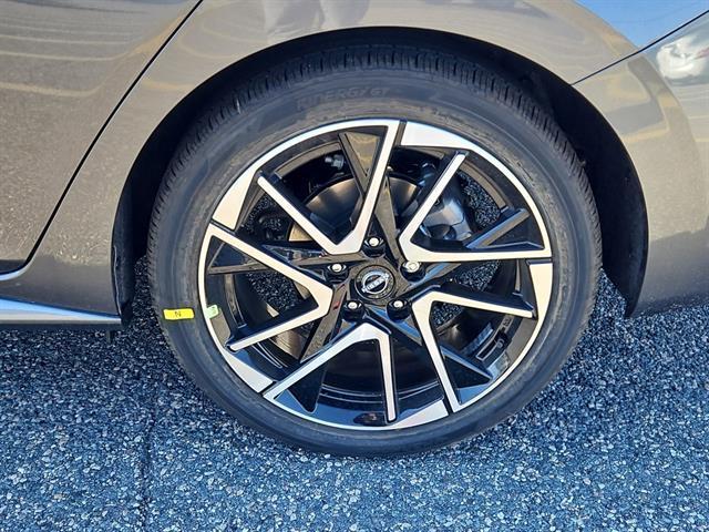 new 2025 Nissan Sentra car, priced at $24,342