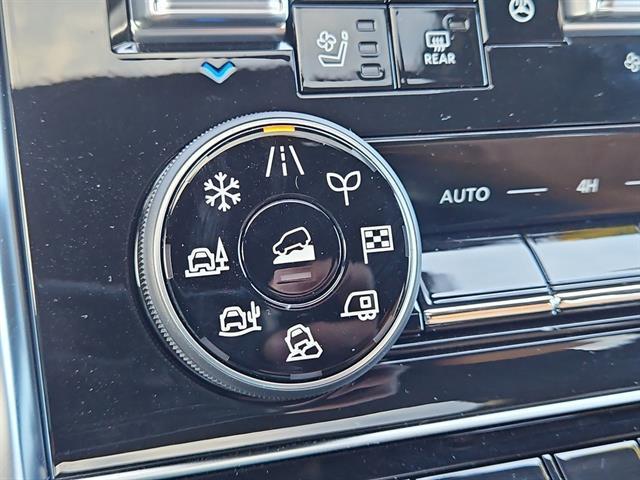 new 2025 Nissan Armada car, priced at $82,382