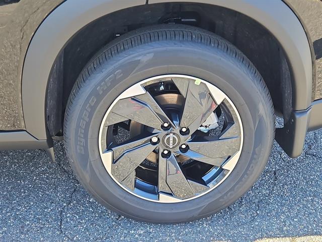 new 2026 Nissan Rogue car, priced at $33,126