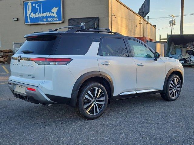 new 2025 Nissan Pathfinder car, priced at $52,159