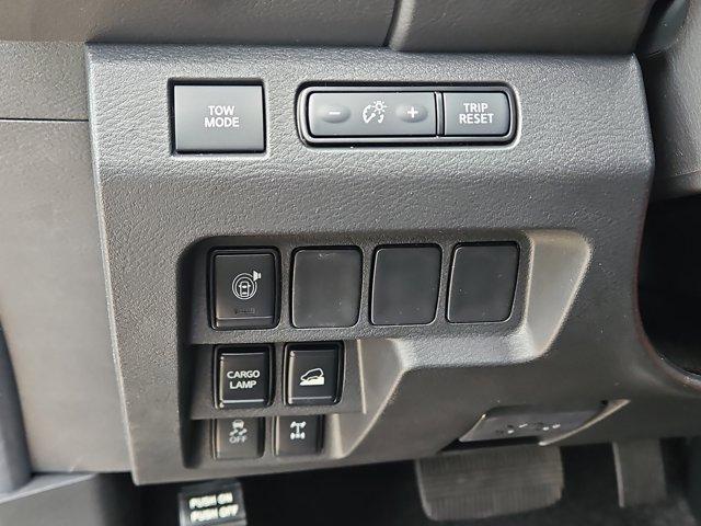 new 2025 Nissan Kicks car