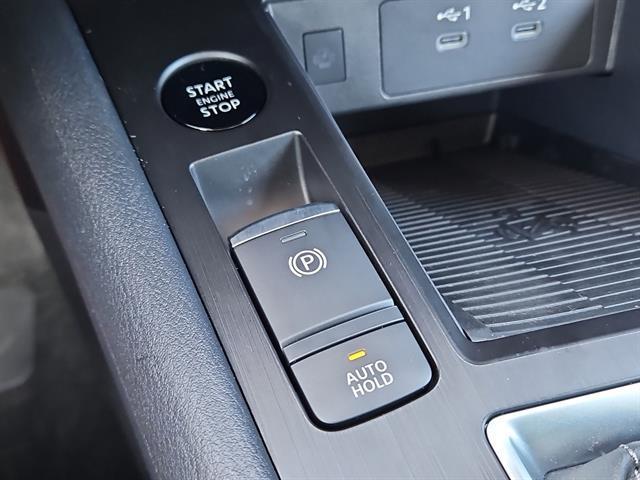 new 2026 Nissan Kicks car, priced at $26,235