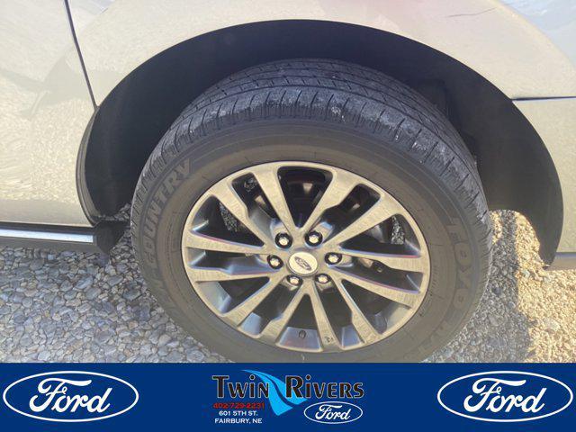 used 2021 Ford Expedition car, priced at $45,995