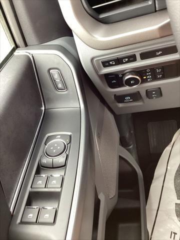 new 2024 Ford F-150 car, priced at $60,023