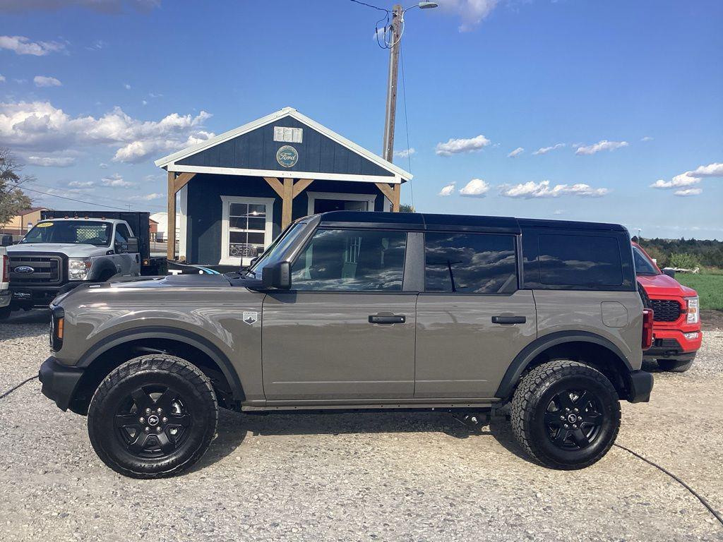 new 2025 Ford Bronco car, priced at $45,503