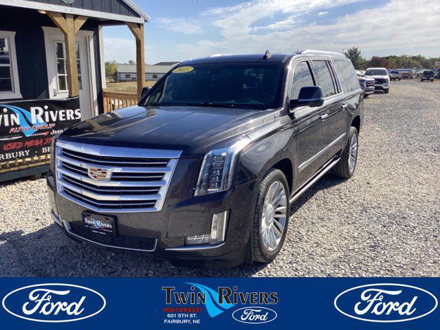 used 2015 Cadillac Escalade ESV car, priced at $22,995