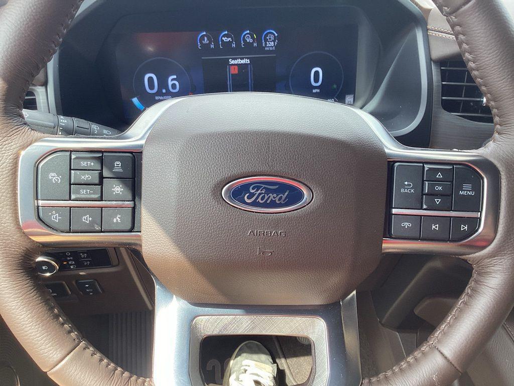 used 2024 Ford Expedition car, priced at $70,521