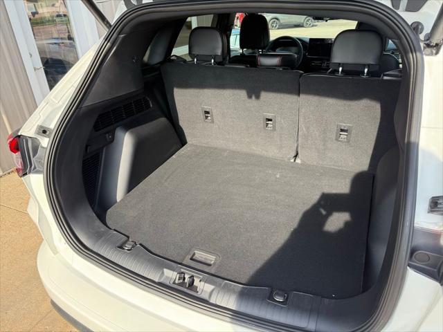 used 2023 Ford Escape car, priced at $29,995