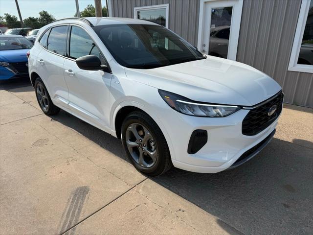 used 2023 Ford Escape car, priced at $29,995