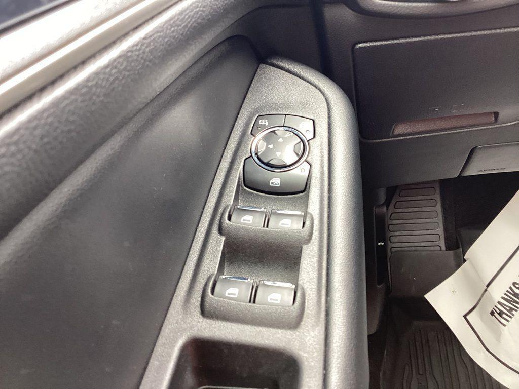 used 2023 Ford Edge car, priced at $27,885