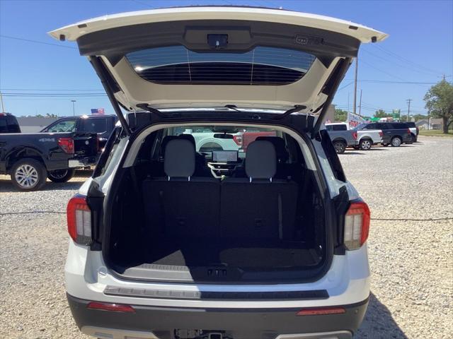 new 2025 Ford Explorer car, priced at $46,492
