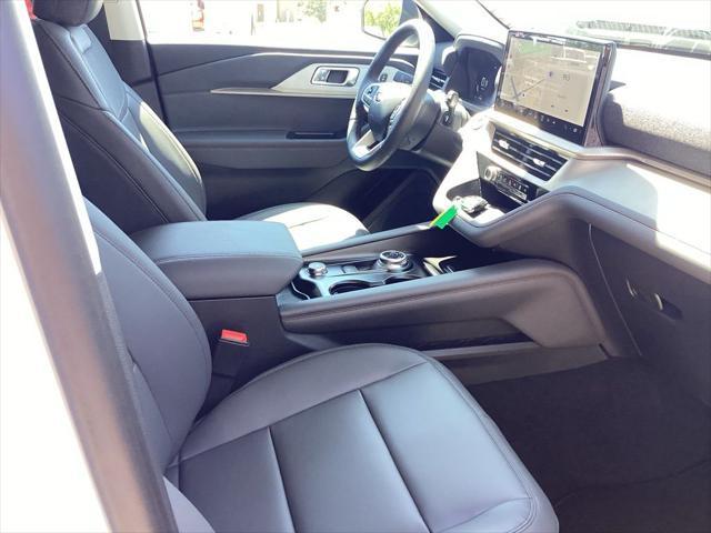 new 2025 Ford Explorer car, priced at $46,492