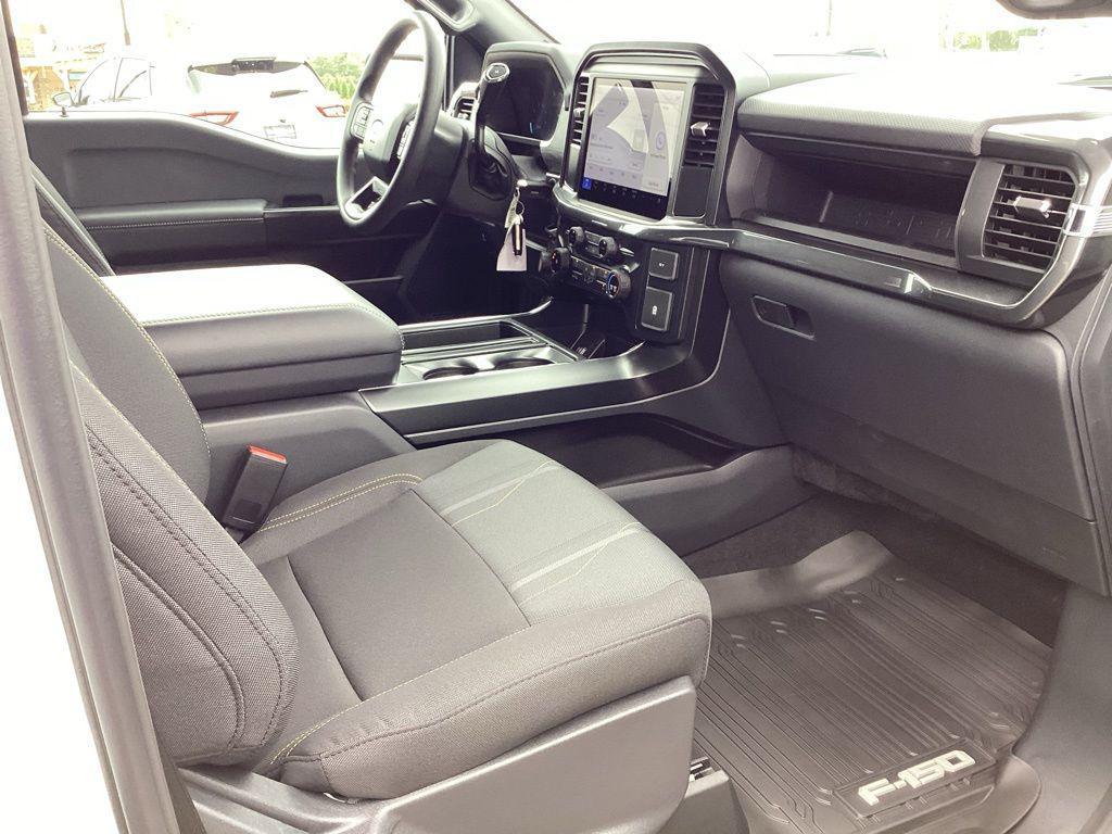 new 2025 Ford F-150 car, priced at $48,246