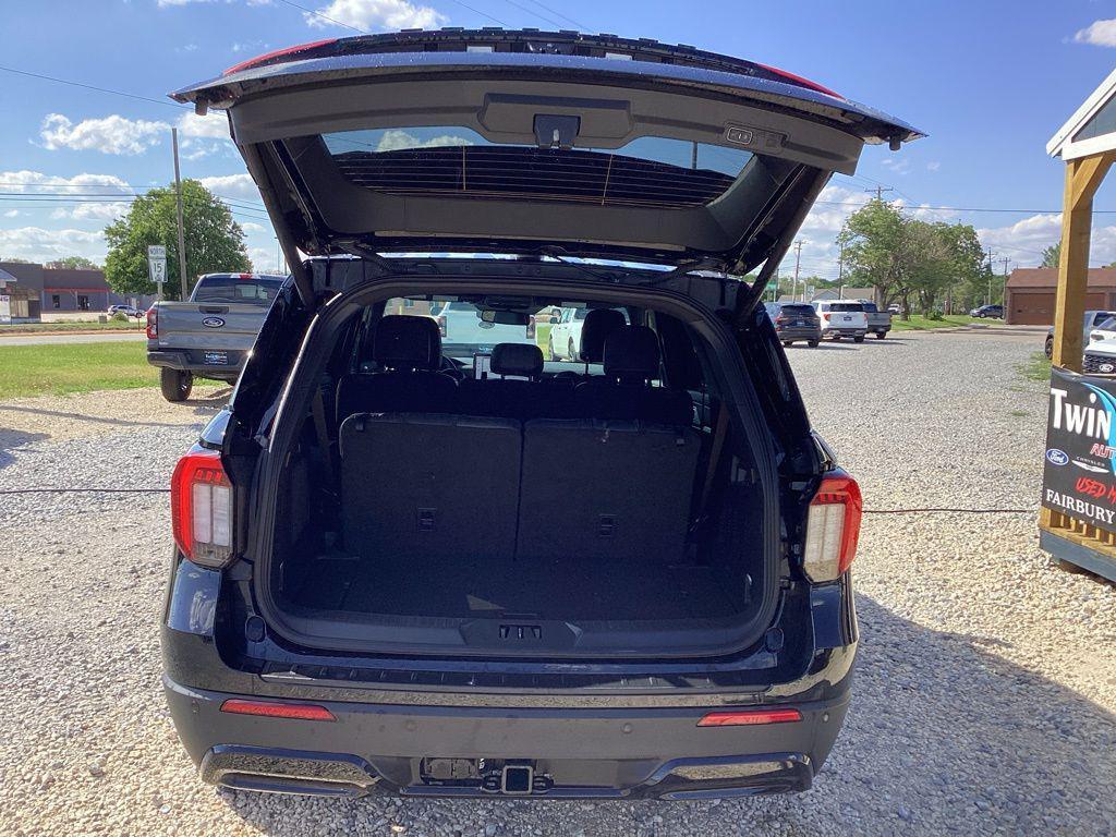 used 2025 Ford Explorer car, priced at $43,575
