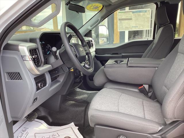 new 2025 Ford F-250 car, priced at $64,922
