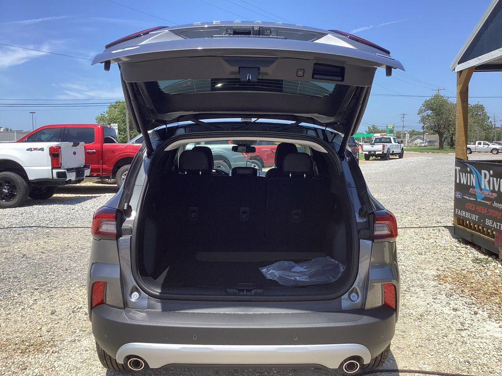 new 2025 Ford Escape PHEV car, priced at $33,676