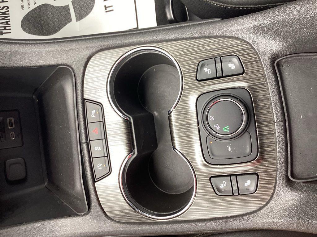 used 2023 GMC Acadia car, priced at $27,995