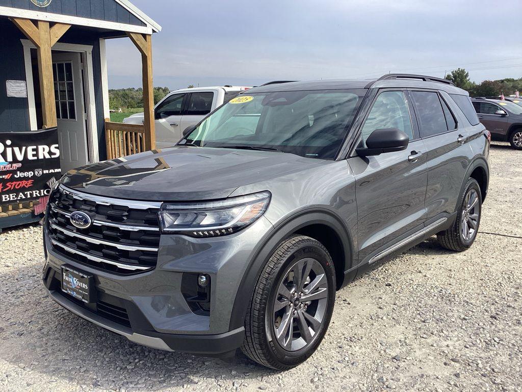new 2025 Ford Explorer car, priced at $47,918