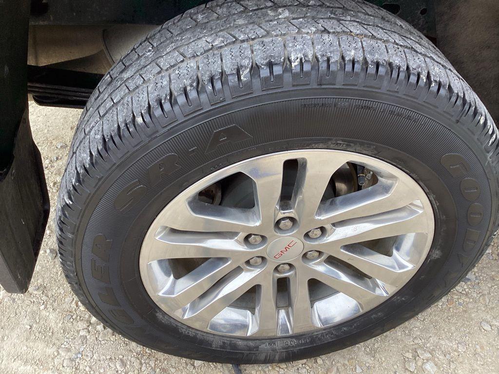 used 2015 GMC Canyon car, priced at $20,995