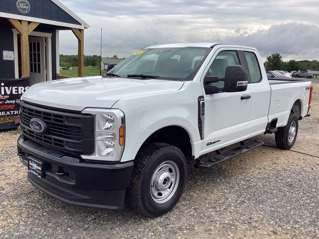 new 2025 Ford F-250 car, priced at $57,895