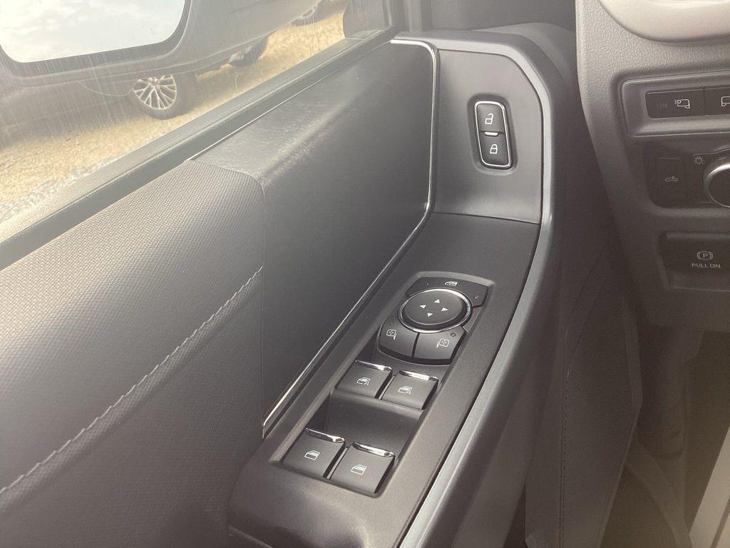 used 2022 Ford F-150 car, priced at $39,885