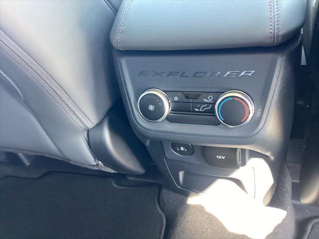 new 2025 Ford Explorer car, priced at $45,050