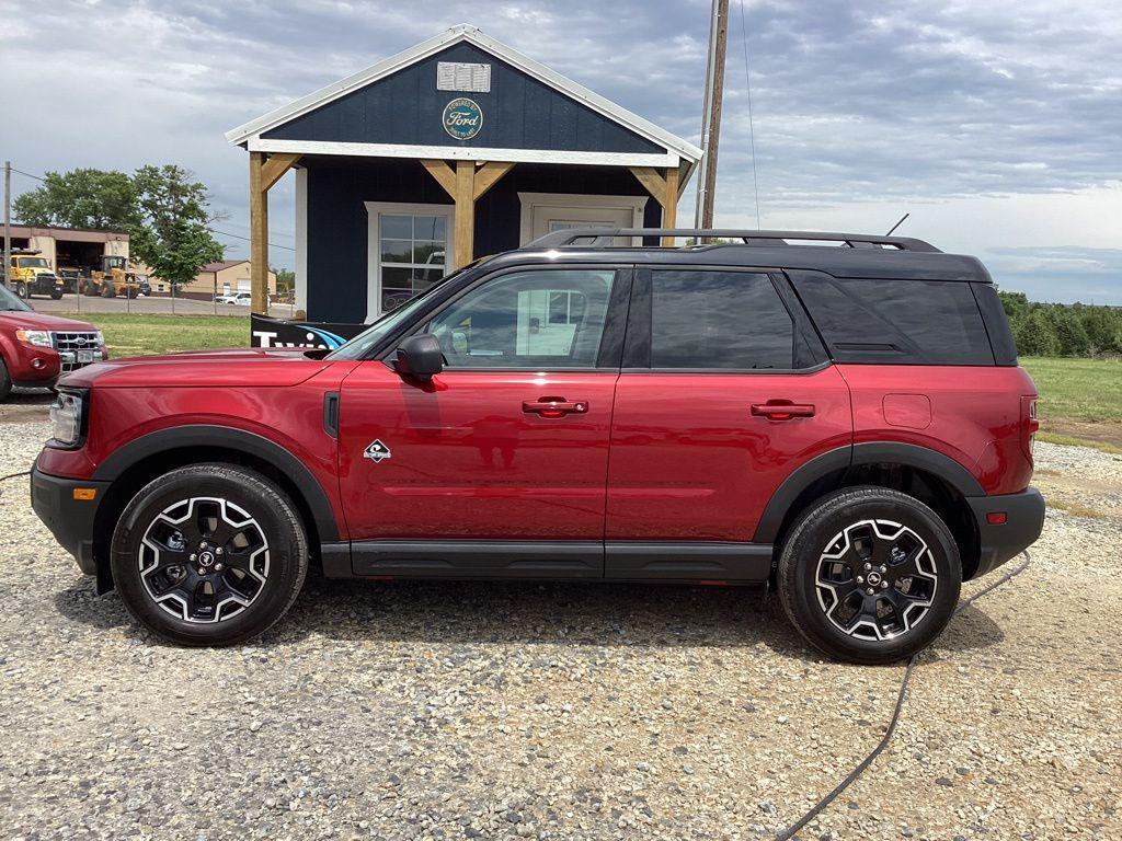 new 2025 Ford Bronco Sport car, priced at $35,936