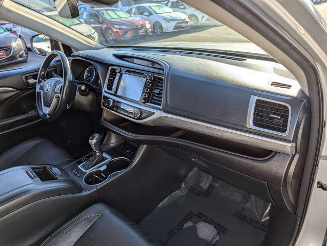 used 2018 Toyota Highlander car, priced at $25,955