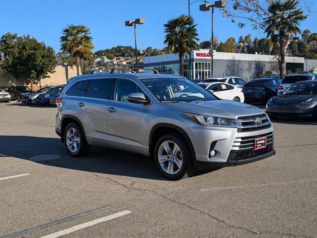 used 2018 Toyota Highlander car, priced at $25,955