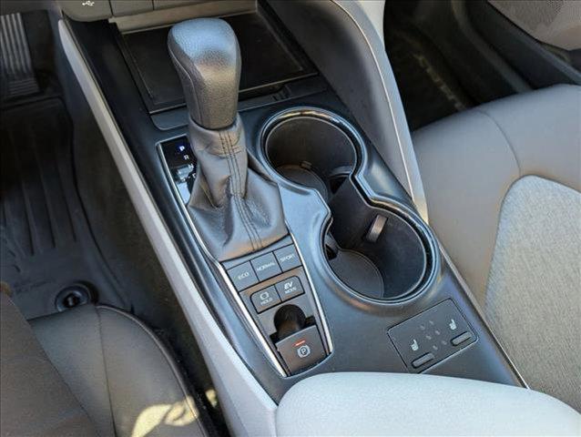 used 2018 Toyota Camry Hybrid car, priced at $18,877