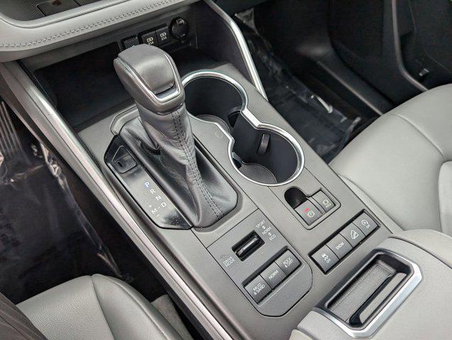 used 2020 Toyota Highlander car, priced at $29,988